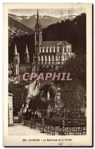 Cartes postales Lourdes La Basilique et la Grotte