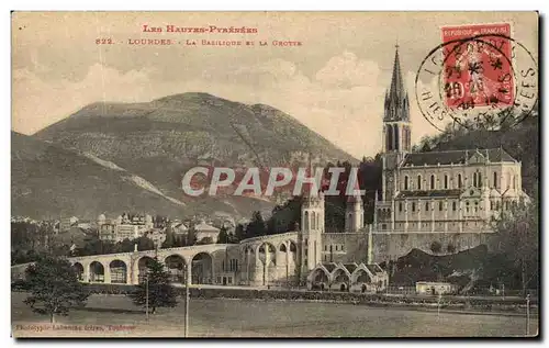 Cartes postales Lourdes La Basilique et la Grotte