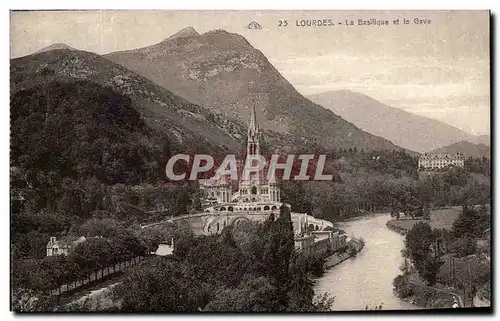 Cartes postales Lourdes La Basilique et le Gave