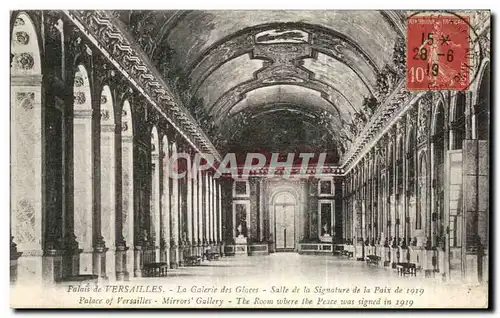 Ansichtskarte AK Versailles La Galerie des Glaces Salle de la Signature de la paix de Palace of