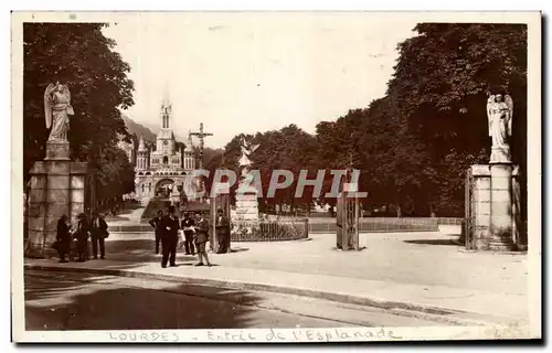 Ansichtskarte AK Lourdes Entree De l&#39Esplanade