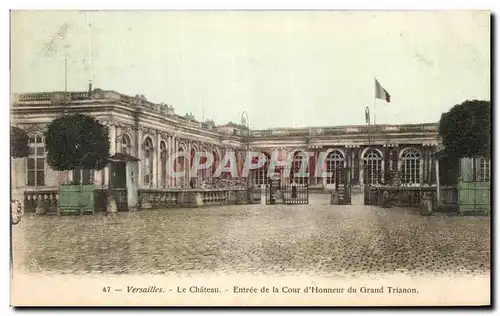 Cartes postales Versailles Le Chateau Entree de la Cour d&#39Honneur du Grand Trianon