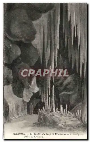 Cartes postales Lourdes Les Grottes Du Loup de la Basilique Palais de Cristaux