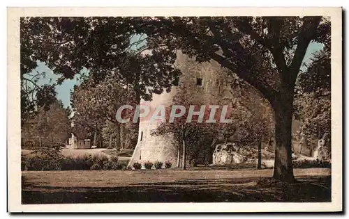 Cartes postales Vincennes Tour de la Dodenne et le Monument aux Morts