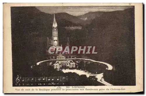 Cartes postales Lourdes Vue De Nuit De La Basilique Pendant La Procession Aux Flambeaux Prise Du Chateau Fort