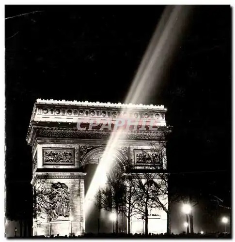 Ansichtskarte AK Paris L&#39Arc de Triomphe illumine