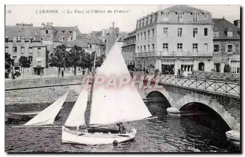 REPRO Lannion Le Pont et l&#39Hotel de France