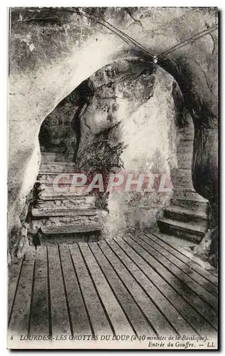 Cartes postales Lourdes Les Grottes du Loup Entree du gouffre