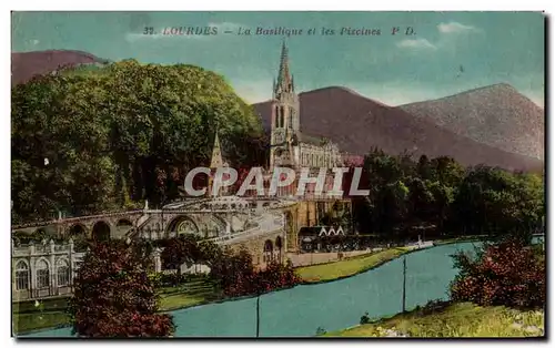 Cartes postales Lourdes La basilique et les Piscines