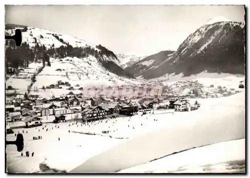 Cartes postales Morzine Vue d&#39ensemble et le Teleferique du Plenay