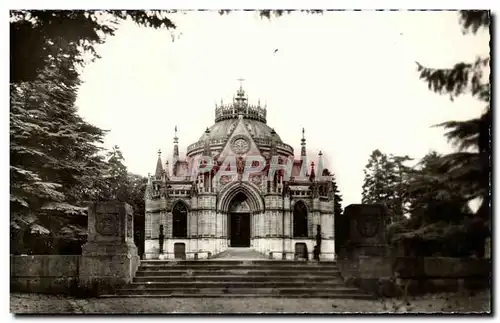 Ansichtskarte AK Dreux Chapelle St Louis Sepulture De La Famille D&#39Orieans