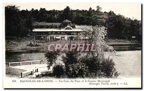 Ansichtskarte AK Bagnoles De L&#39orne un Coin du Parc et le Casino Municipal