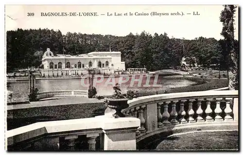 Cartes postales Bagnoles De L&#39Orne Le Lac et le Casino