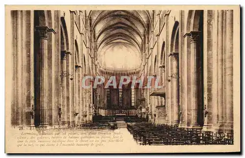 Ansichtskarte AK Vienne Interieur de la cathedrale