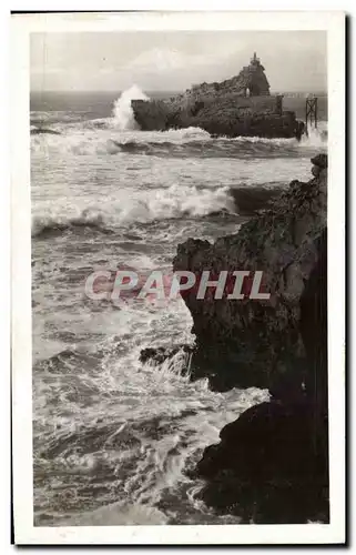 Cartes postales Biarritz Le Rocher de la Vierge Mer agitee