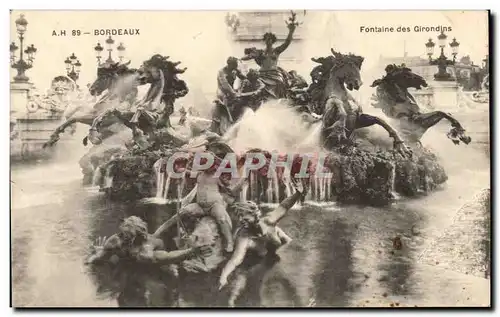 Cartes postales Bordeaux Fontaine des Girondins