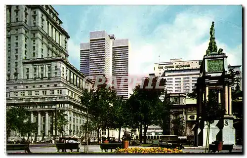 Cartes postales Montreal Quebec Canada Looking East from Dominion Square Coup d&#39Oeil vers l&#39est du Square