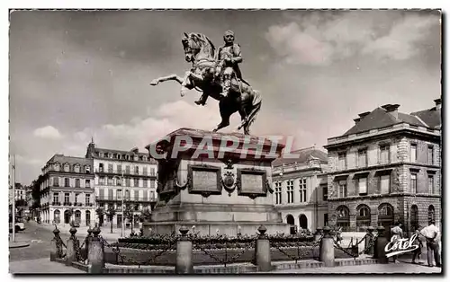 Ansichtskarte AK Rouen Place du General de Gaulle Statue de Napoleon