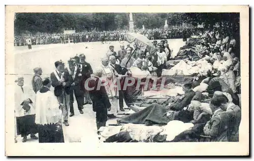 Cartes postales Lourdes La Benediction Des Malades