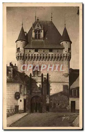 Cartes postales Chateau de Loches La Porte des Cordeliers Tour feodale du 15eme