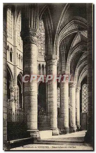 Ansichtskarte AK Cathedrale De Soissons Deambulatoire Cote Sud