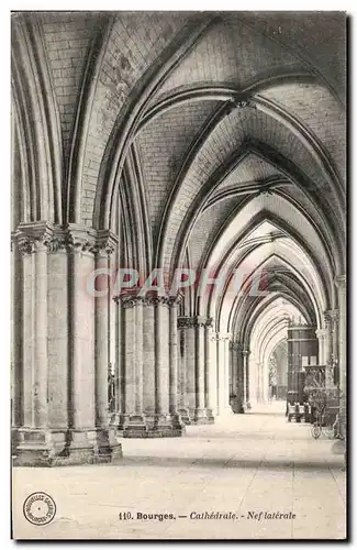 Ansichtskarte AK Bourges Cathedrale Nef Laterale