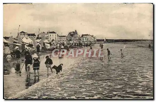 Cartes postales Baigneurs au bord de la plage