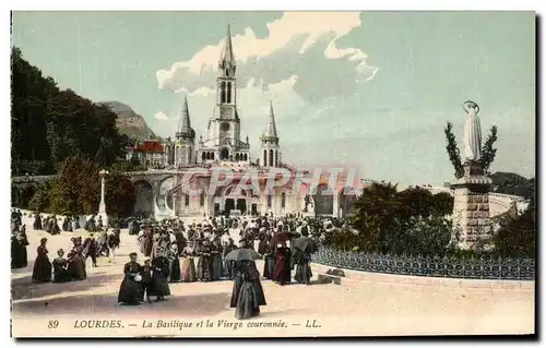 Cartes postales Lourdes La Basilique et la Vierge Couronnee