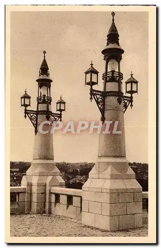 Ansichtskarte AK La Basilique de Lisieux Lampadaires du parvis