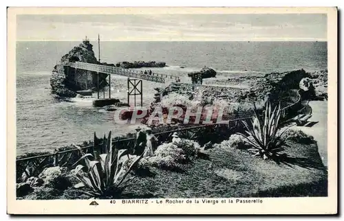 Cartes postales Biarritz Le Rocher de la Vierge et la Passerelle