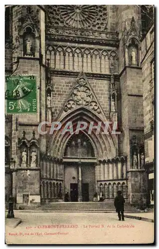 Cartes postales Clermont Ferrand Le portail N De La Cathedrale