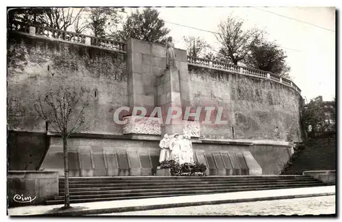 Cartes postales Clermont Ferrand Monument aux Morts 1939 Militaria