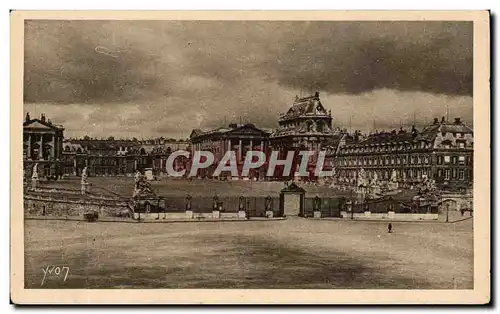 Cartes postales Splendeors Et Charmes De Versailles Vue d&#39ensemble de la Facade du Palais