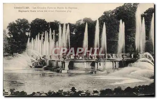 Cartes postales Versailles Les Grandes Faux an Bassin de Neptune