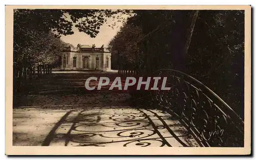 Cartes postales Splendeurs Et Charmes De Versailles Petit Trianon Le Pavillon Francais