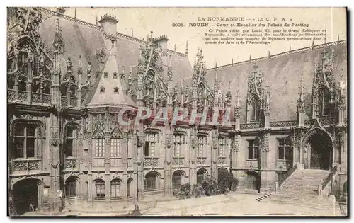 Cartes postales La Normandie Rouen Cour et Escalier Du Palais De Justice