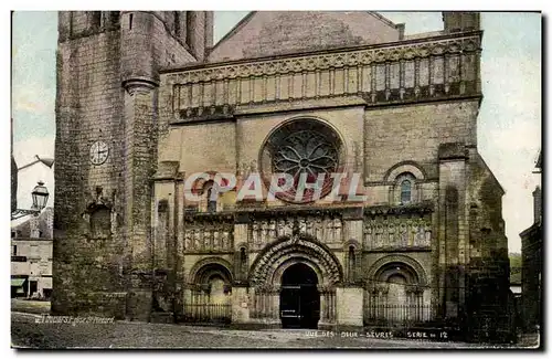 Ansichtskarte AK Thouars Eglise St Medard