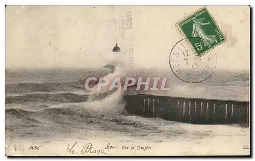 Cartes postales Mers Par la Tempete Phare