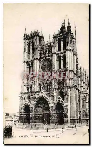 Cartes postales Amiens La Cathedrale