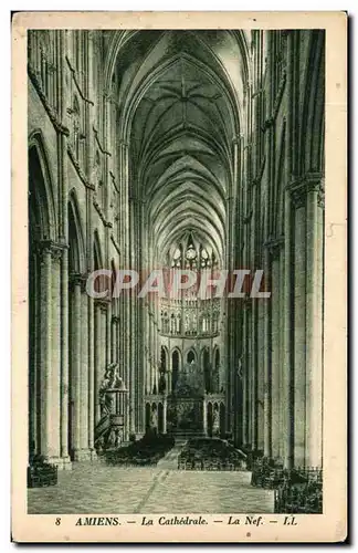 Cartes postales Amiens La Cathedrale La Nef