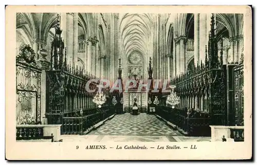 Ansichtskarte AK Amiens La Cathedrale les Stalles