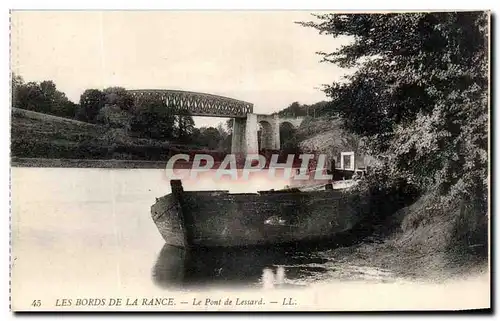 Cartes postales Les Bords De la Rance Le Pont de Lessard Bateau