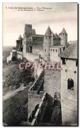 Cartes postales Cite de Carcassonne Tour Wisigothe et les Remparts a l&#39Ouest