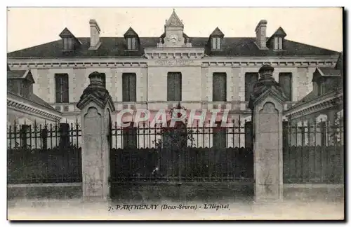 Cartes postales Parthenay L&#39hopital