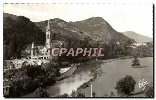 Cartes postales Lourdes Le Gave et la Basilique