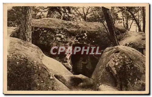 Ansichtskarte AK Fontainebleau La Foret Apremont La caverne des brigands