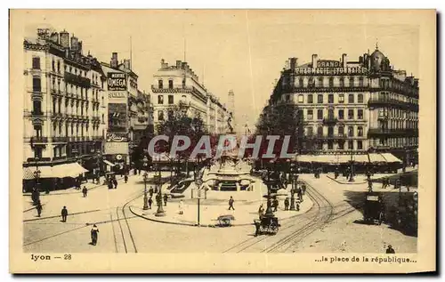 Cartes postales Lyon La Place De Republique