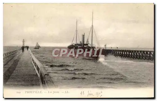 Cartes postales Trouville Les Jetees Bateau