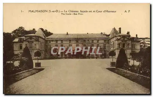 Ansichtskarte AK Malmaison Le Chateau facade est et Cour d&#39honneur