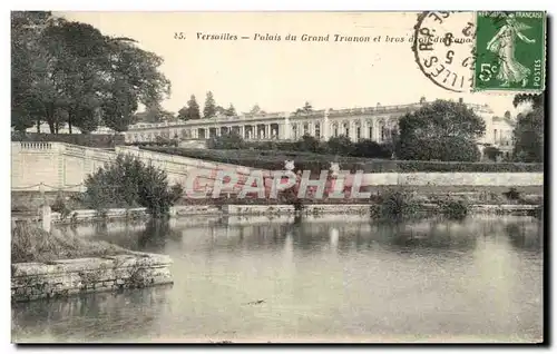 Cartes postales Versailles Palais Du Grand Trianon Et Bras droit du canal